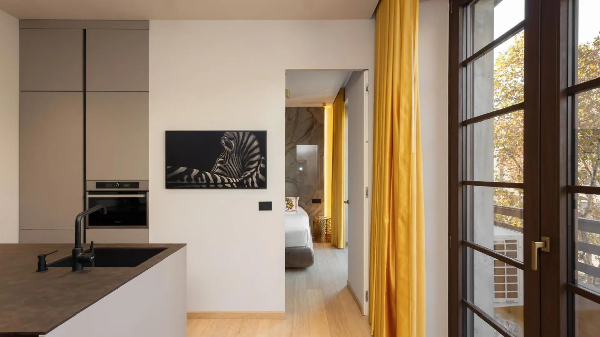 Apartment Mei Home: Esclusivo E Moderno Milan